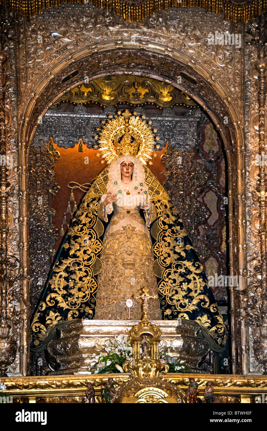 Basilica De La Macarena der Jungfrau der Hoffnung Nuestra Señora De La Esperanza er Schutzpatron der Matadore und Zigeuner Stockfoto