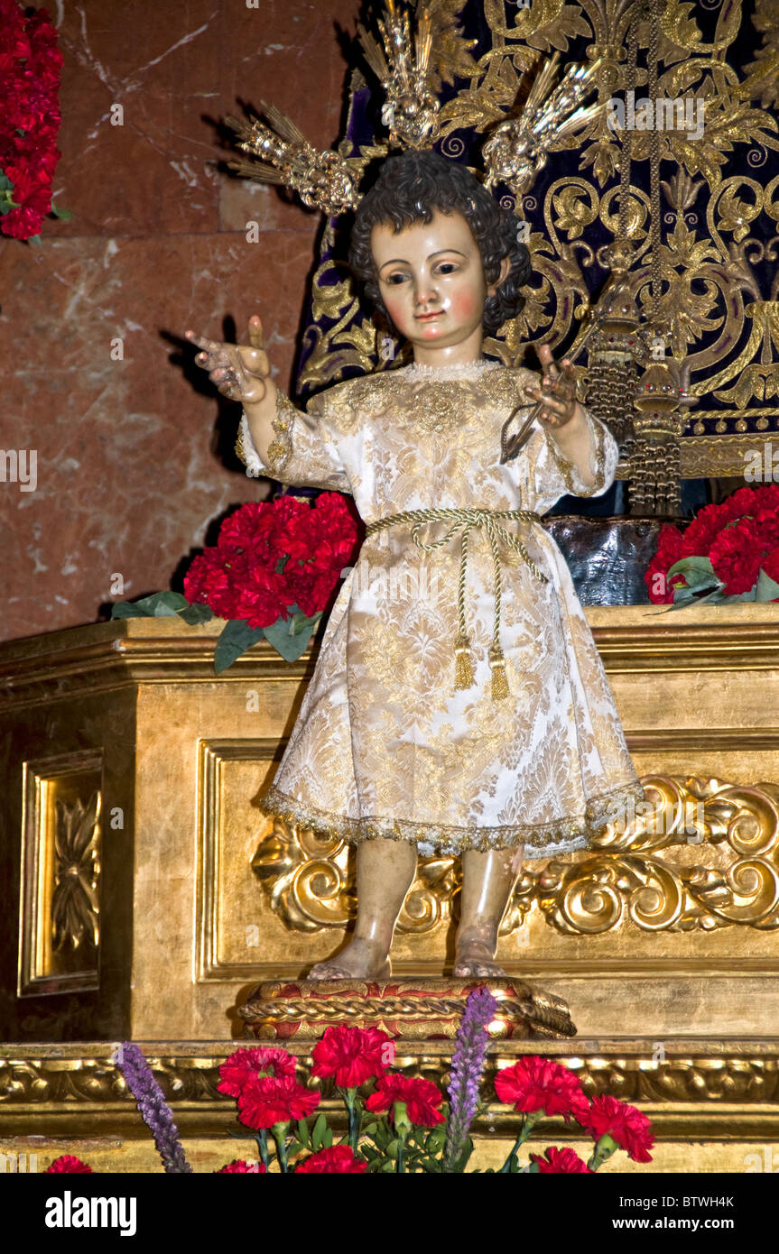 Basilica De La Macarena der Jungfrau der Hoffnung Nuestra Señora De La Esperanza er Schutzpatron der Matadore und Zigeuner Stockfoto