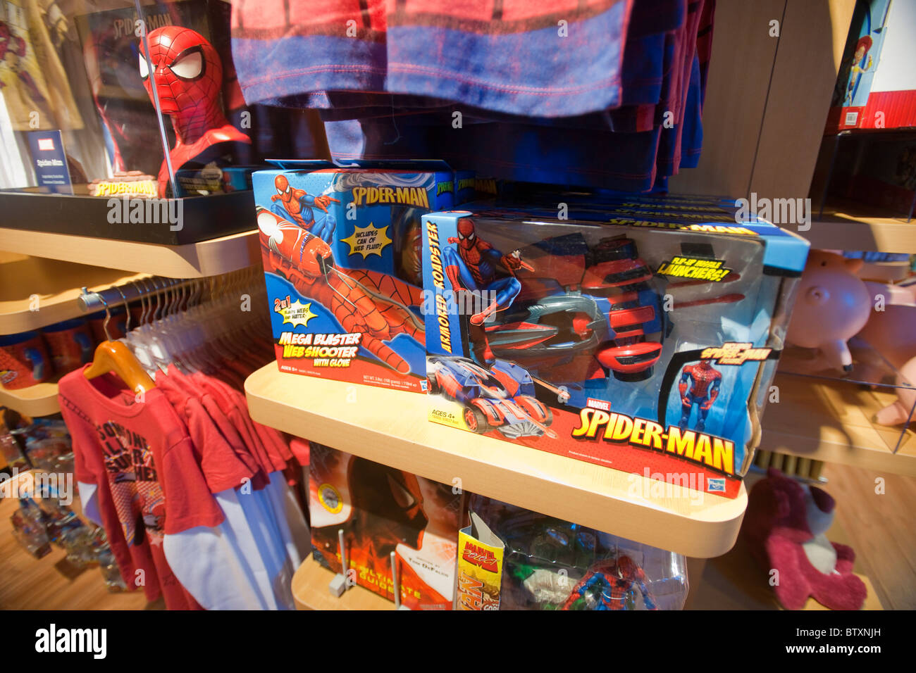 Disney eröffnet seinen neuen Store am Times Square in New York Stockfoto