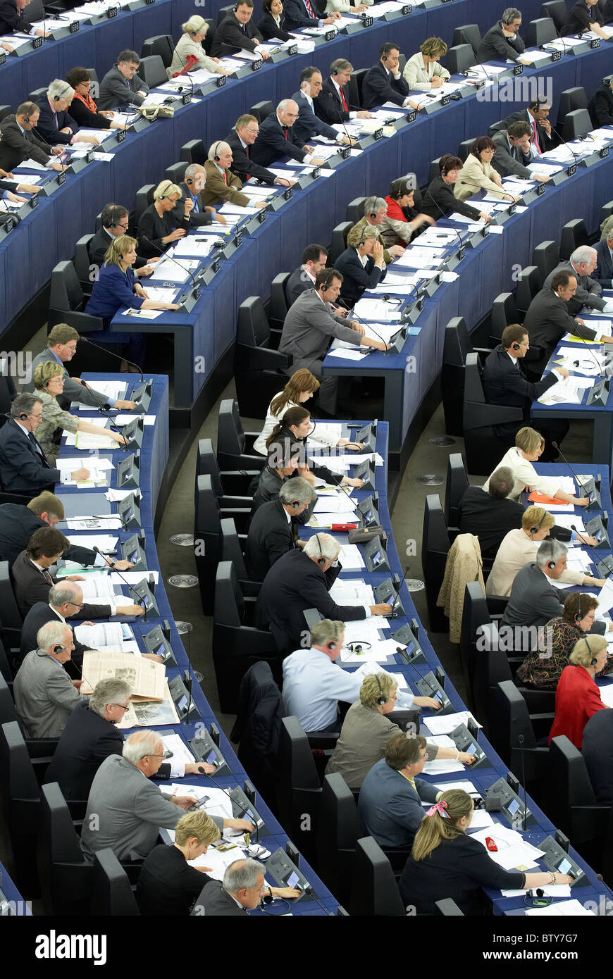 Plenarsaal mit Abgeordneten des Europäischen Parlaments, Straßburg, Frankreich Stockfoto
