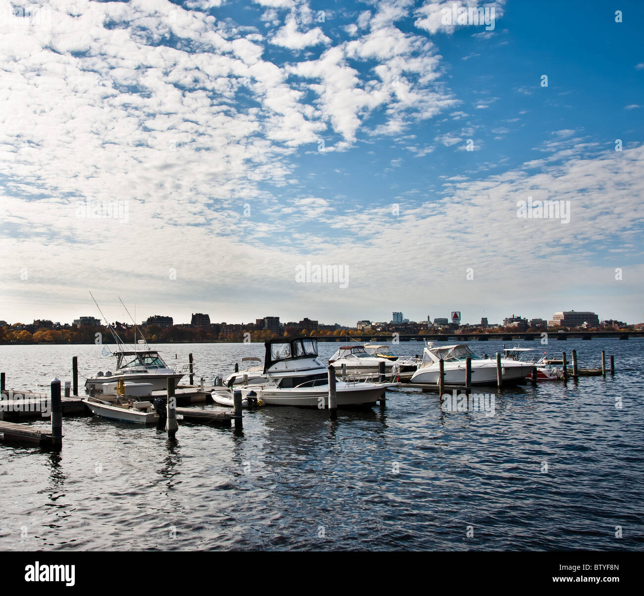 Boote am Charles River Stockfoto