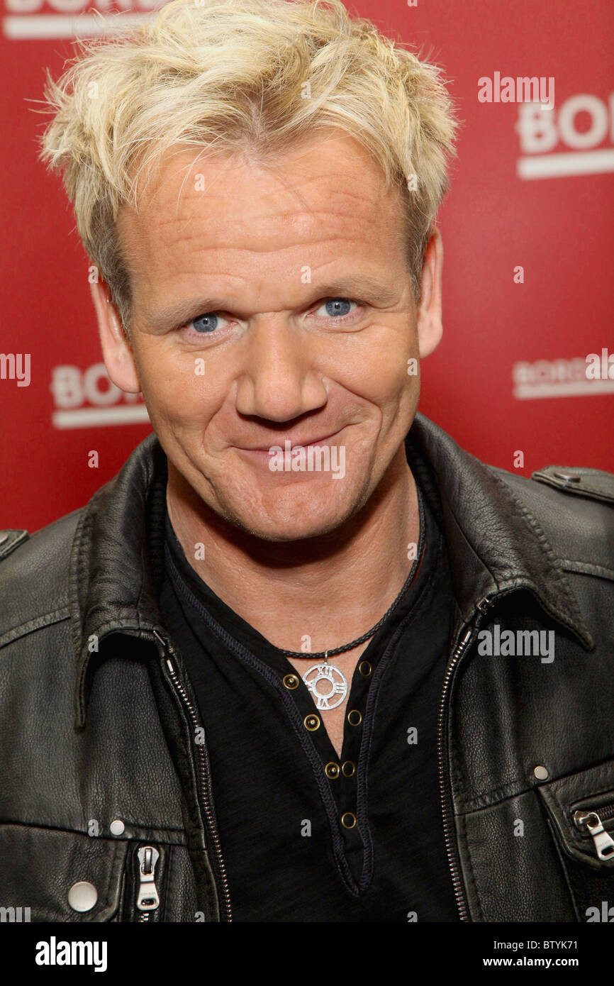 GESUNDEN Appetit Cook Book Signing von Chefkoch Gordon Ramsay Stockfoto