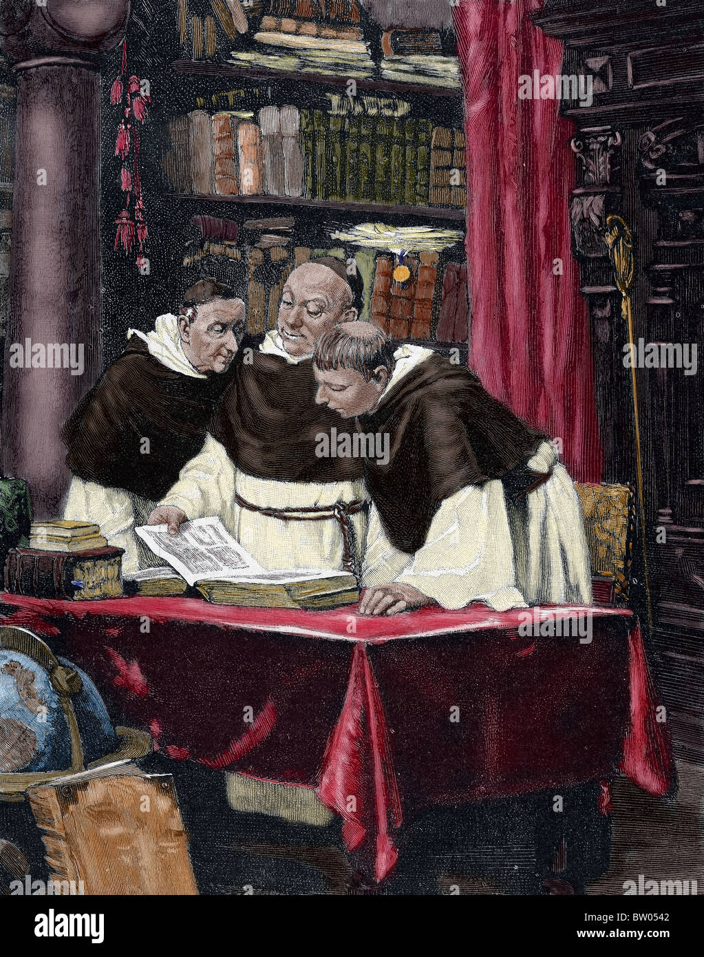 Mönche ein Exemplar der Gutenberg-Bibel lesen. Kupferstich von O. Roth in der spanischen und amerikanischen Abbildung (1886). Farbige. Stockfoto