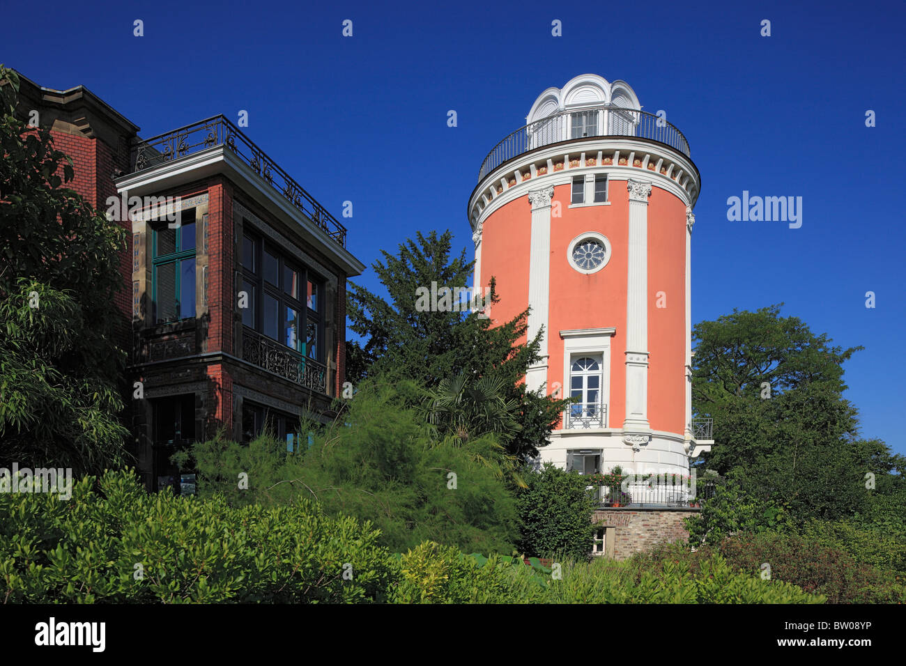 Villa Eller Und Elisenturm Im Botanischen Garten Auf Dem Hardtberg von