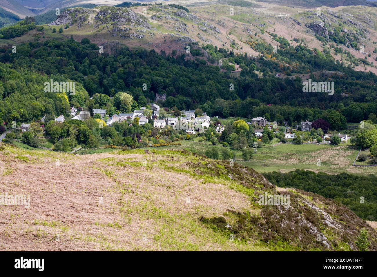 Das Dorf Eskdale Green Eskdale gesehen von Muncaster fiel Lake District, Cumbria England Stockfoto