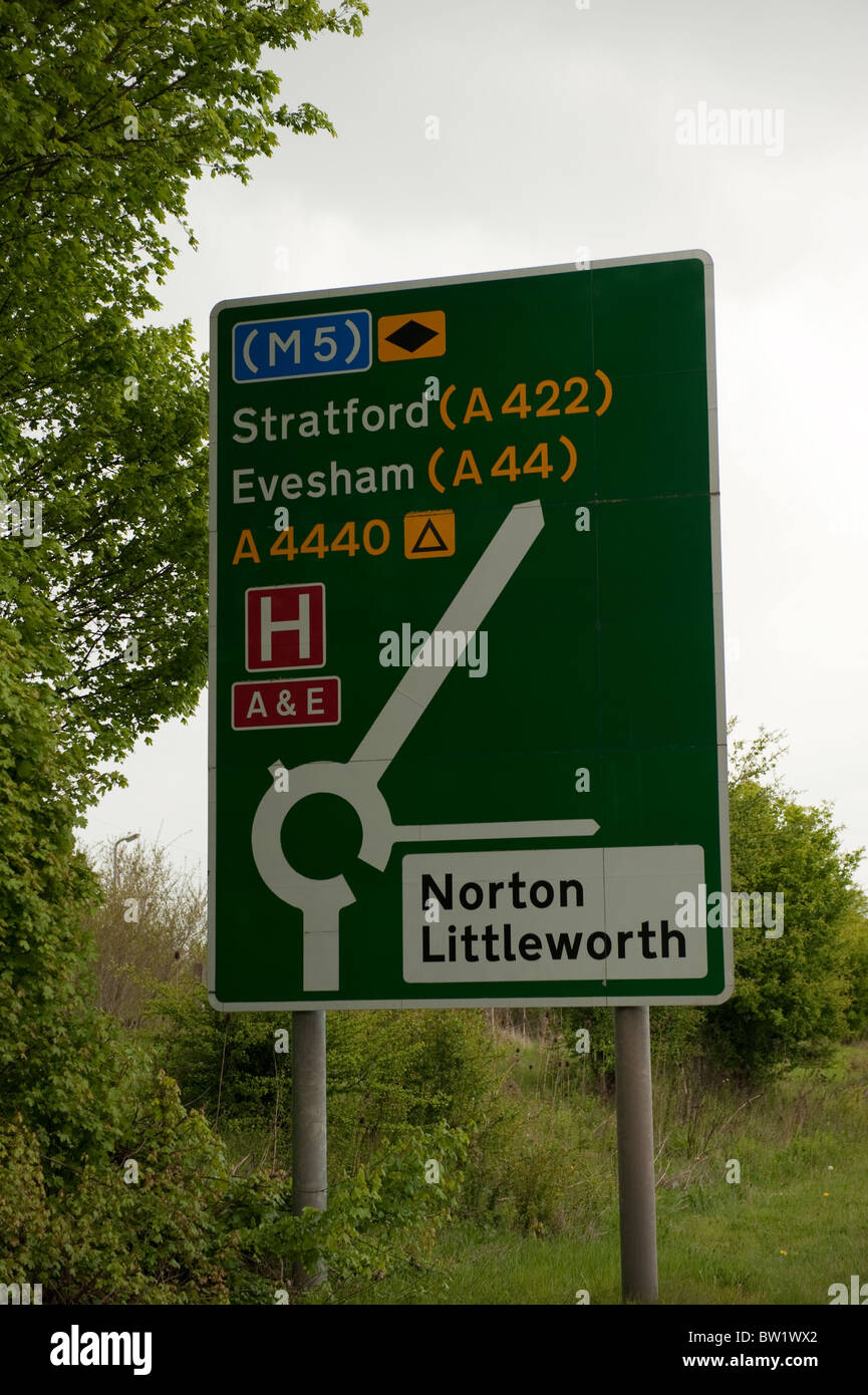 Stratford Evesham M5 Roadsign Stockfoto