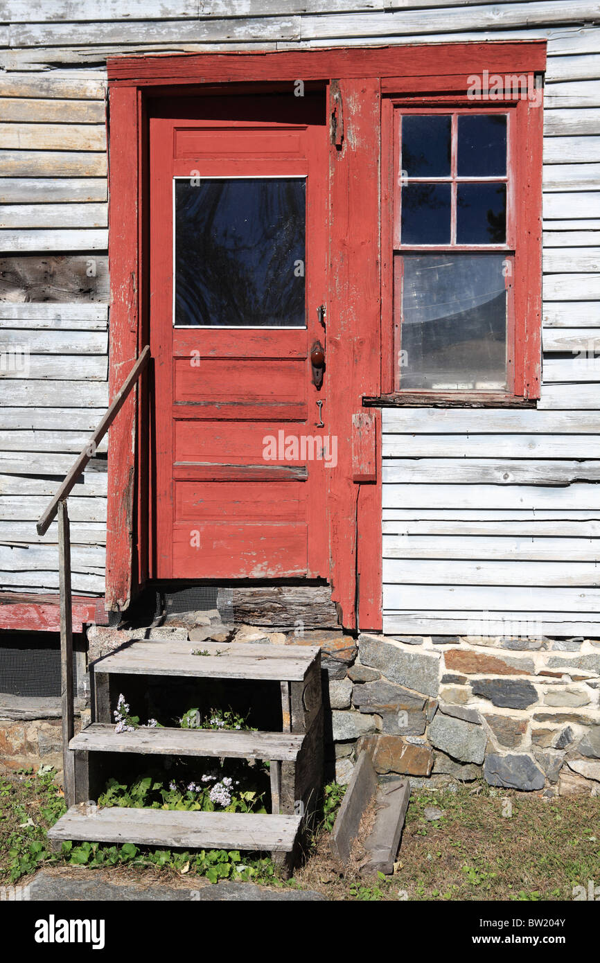 Halb verfallenen schalbrett Eigentum, Strawbery Banke Museum, Portsmouth, USA Stockfoto