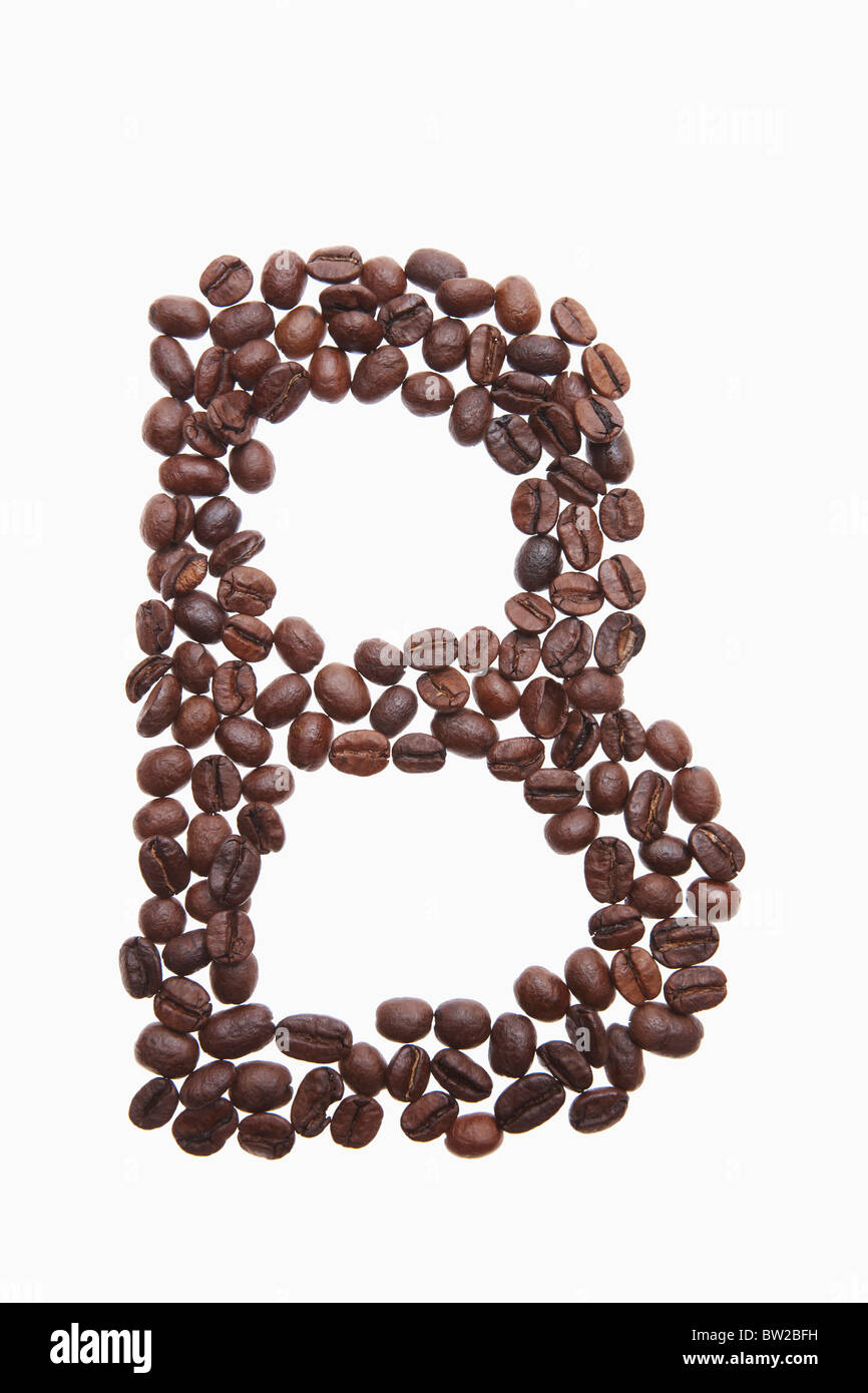 Alphabet B geröstete Kaffeebohnen Stockfoto