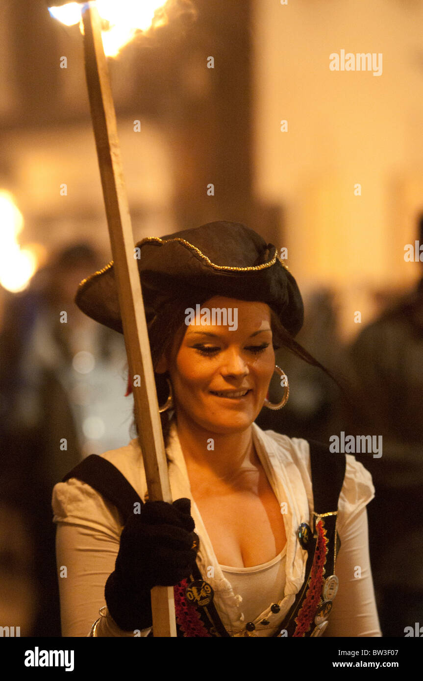 Parade in Lewes Bonfire Lewes in der Nähe von Brighton East Sussex England UK Stockfoto