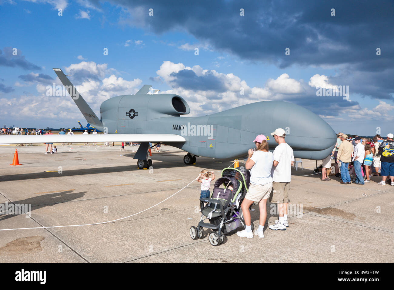 Northrop Grumman RQ-4 Global Hawk Unmanned Aerial Vehicle (UAV) bei Flugschau NAS Jacksonville, Florida, USA Stockfoto