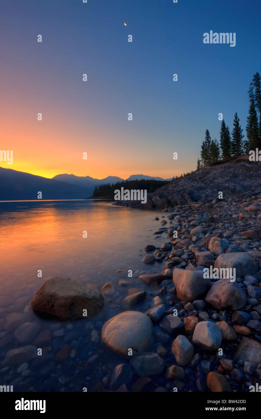 Sommer Sonnenaufgang auf Abraham See in den kanadischen Rocky Mountains, Alberta, Kanada Stockfoto