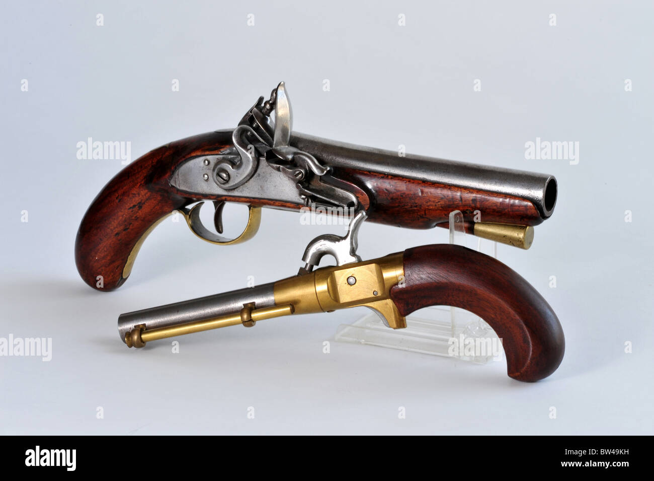 Alte antike Pistolen. gemacht um das Jahr 1820. Stockfoto