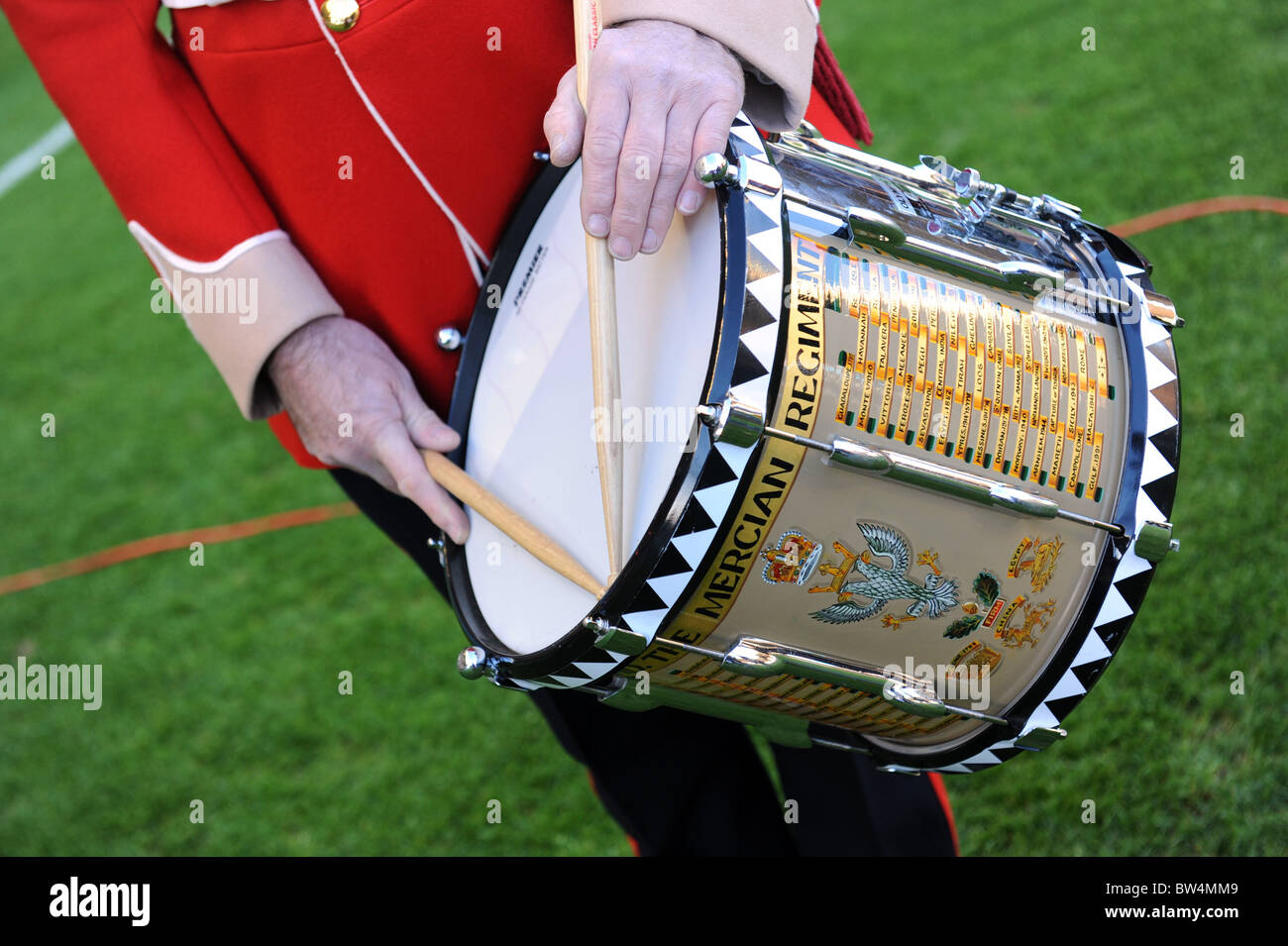 Zeremonielle Schlagzeuger von The Mercian regiment Stockfoto