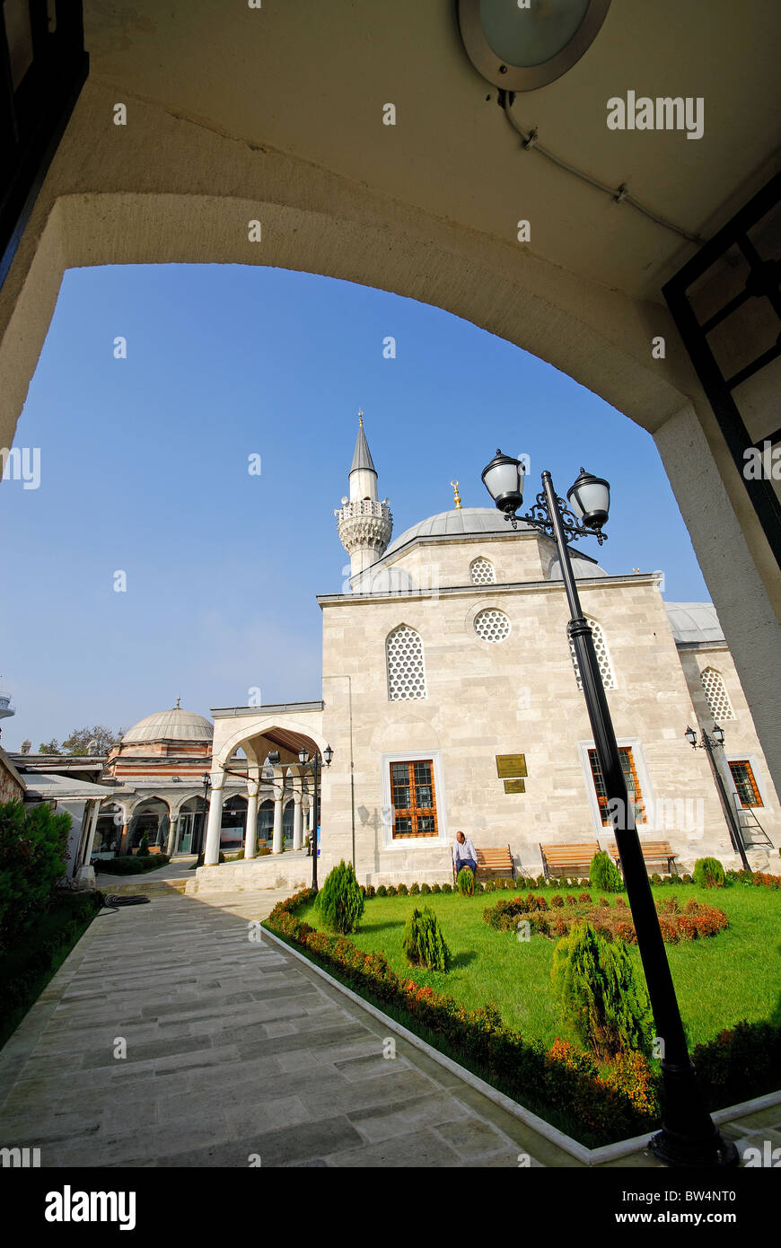 ISTANBUL, TÜRKEI. Die Semsi Ahmet Pasa Moschee, entworfen von dem Architekten Mimar Sinan, im Stadtteil Üsküdar. 2010. Stockfoto