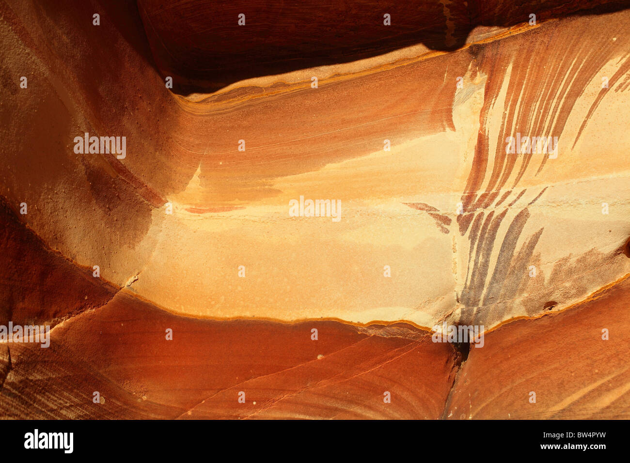 Jordan, Grafschaft Ma'an, Petra, in der Nähe von Mebel Madbah, rot, Farbe, Farbe, braun, Layer, Layer, Stein, Steinen, Felsen, Felsen Stockfoto