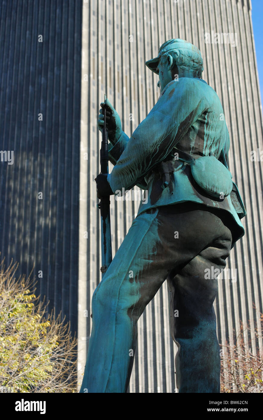 Einer der vier Statuen um Soldiers and Sailors Monument. Stockfoto