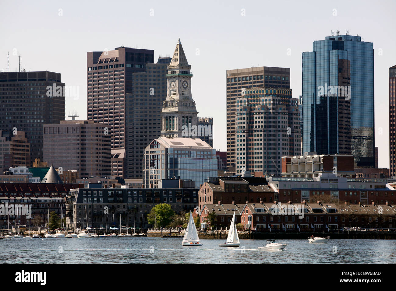Skyline von Boston Harbor Stockfoto