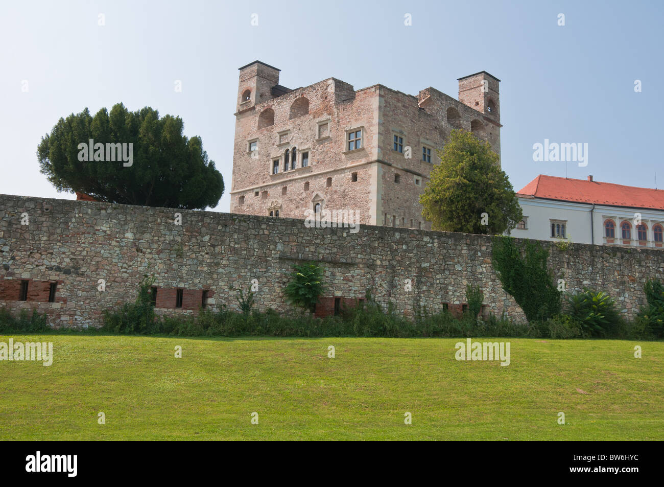 Schrägen Blick auf das Fort in seitnem, Ungarn Stockfoto