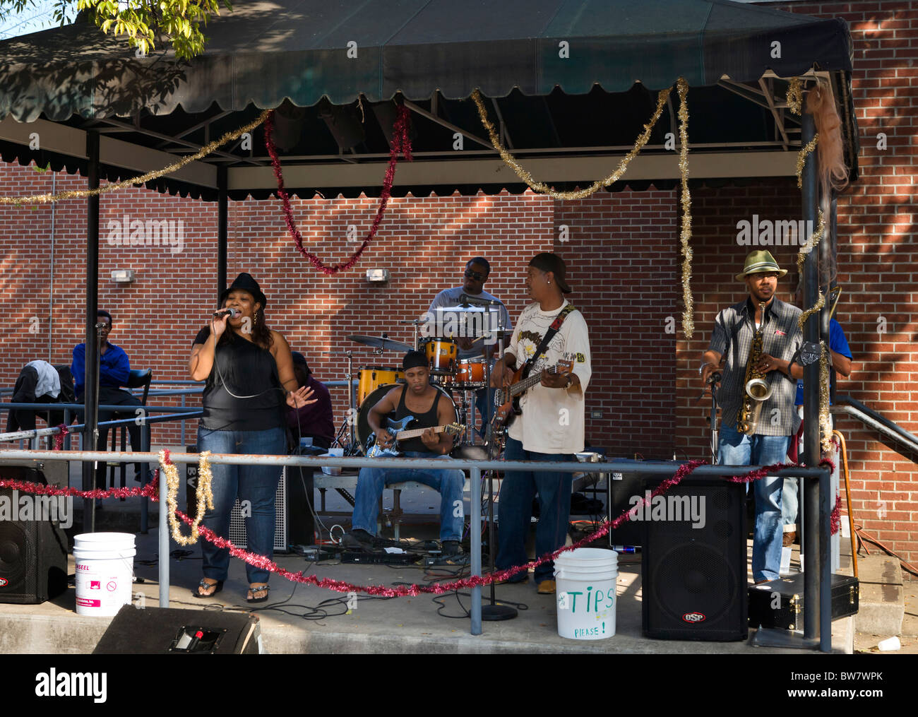 Live-Musik am Wochenende im W C praktisch Park, Beale Street, Memphis, Tennessee, USA Stockfoto