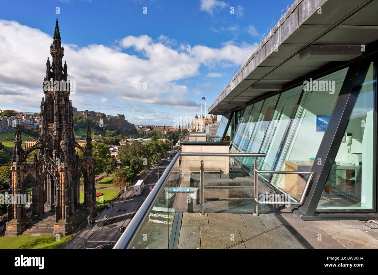Einzelhandels- und Büroflächen Entwicklung in Princes Street, Edinburgh. Stockfoto
