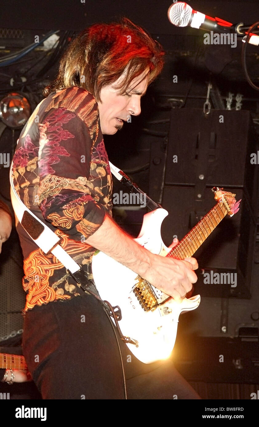 NAMM/Ibanez Show mit Steve Vai Stockfoto