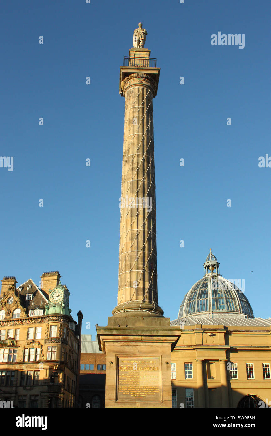 Ein Bild des Earl Grey Denkmals genommen sah von Grey Street in Newcastle, Tyne and Wear, UK. Stockfoto