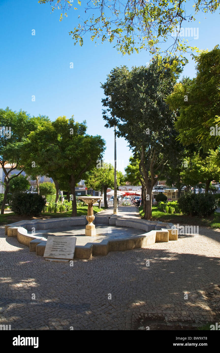 Die "1. Dezember" Gärten in Portimao, Algarve, Portugal. Stockfoto