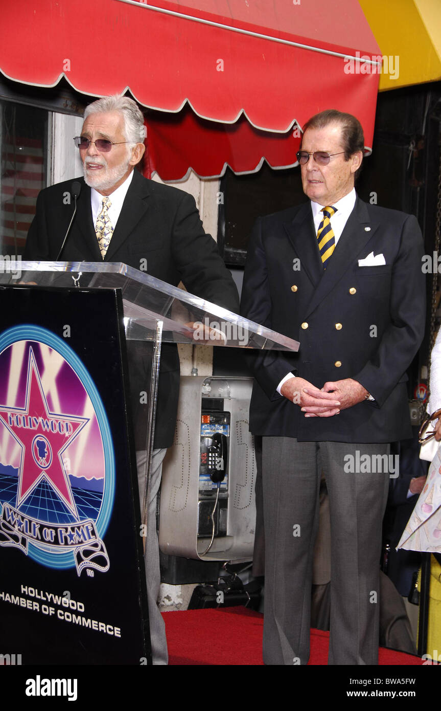 Stern auf dem Walk of Fame für Roger Moore Stockfoto
