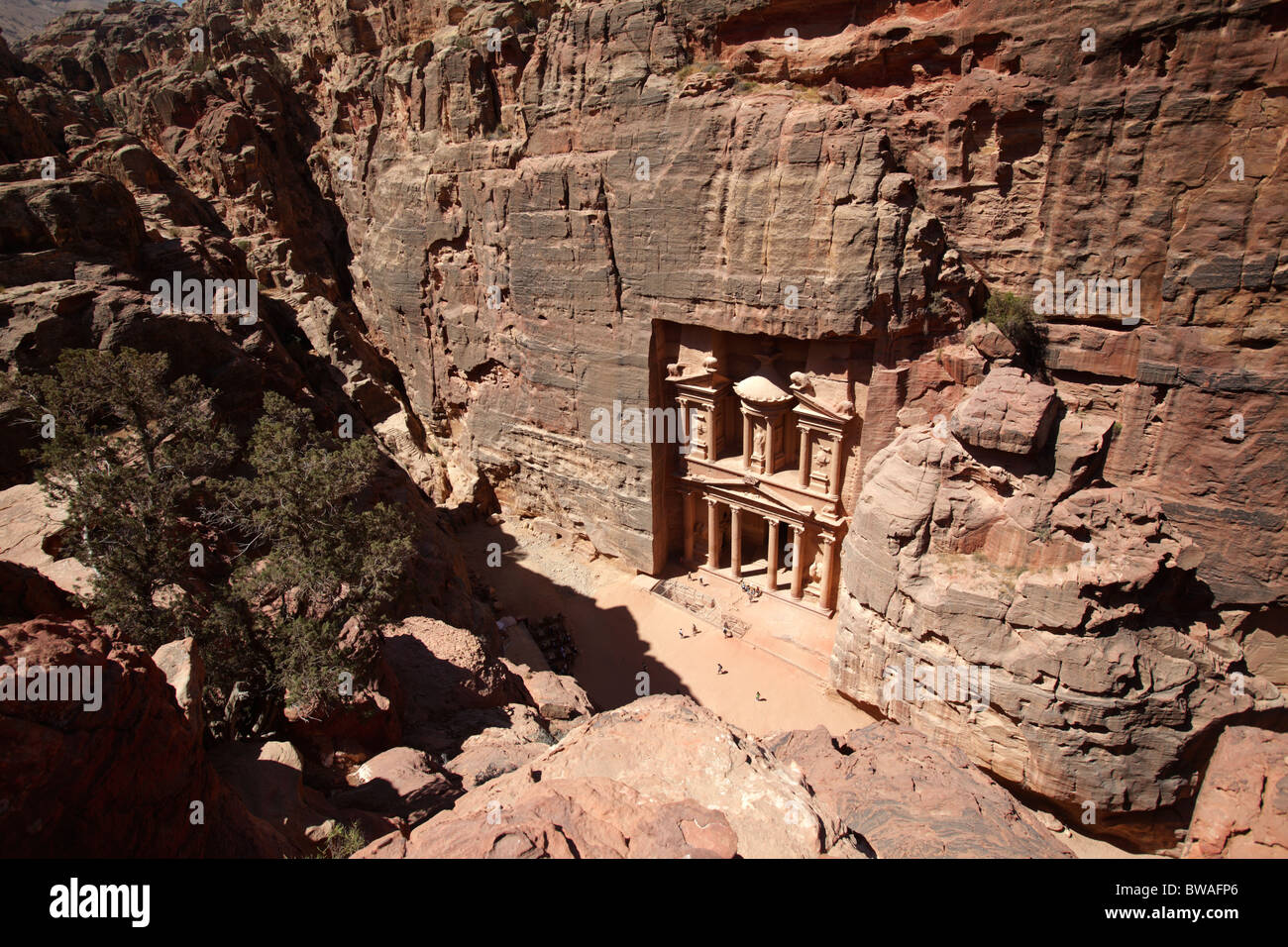 Erhöhten Blick auf Al Khazneh (oder Treasury), Petra, Jordanien Stockfoto