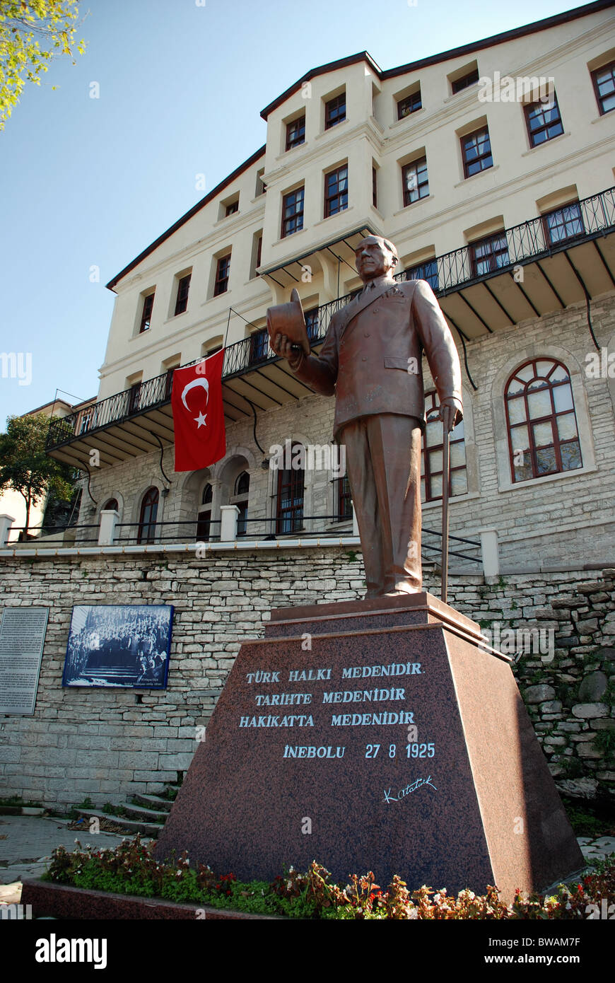 Statue von Mustafa Kemal Atatürk (Inebolu, Türkei) Stockfoto
