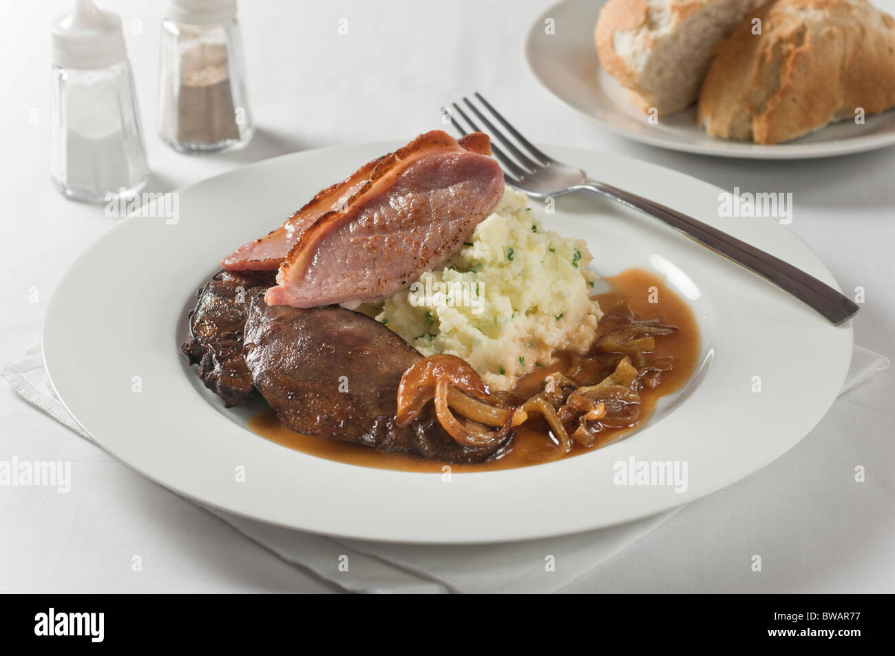Leber und Speck UK traditionelle Speisen Stockfoto