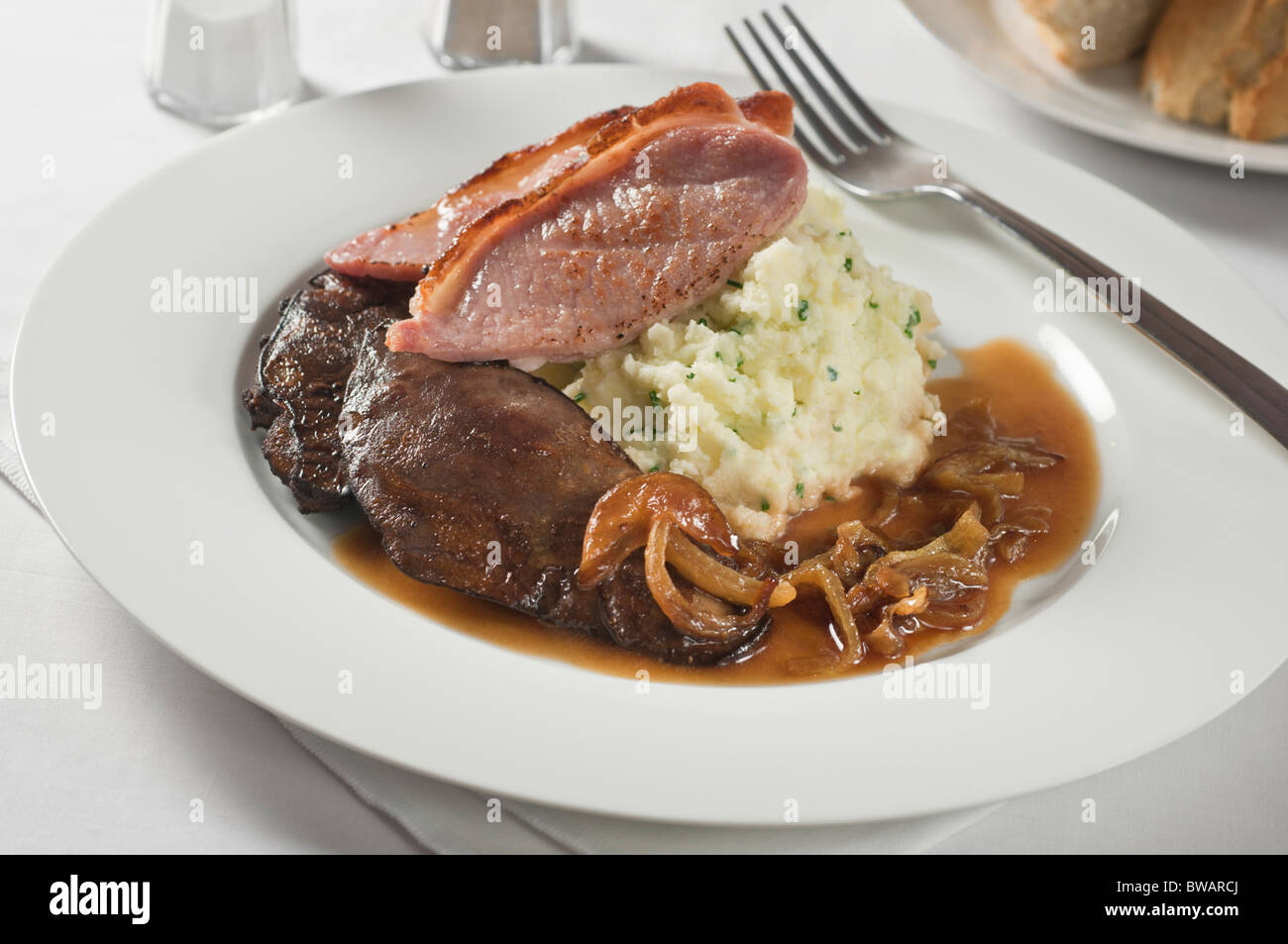 Leber und Speck UK traditionelle Speisen Stockfoto