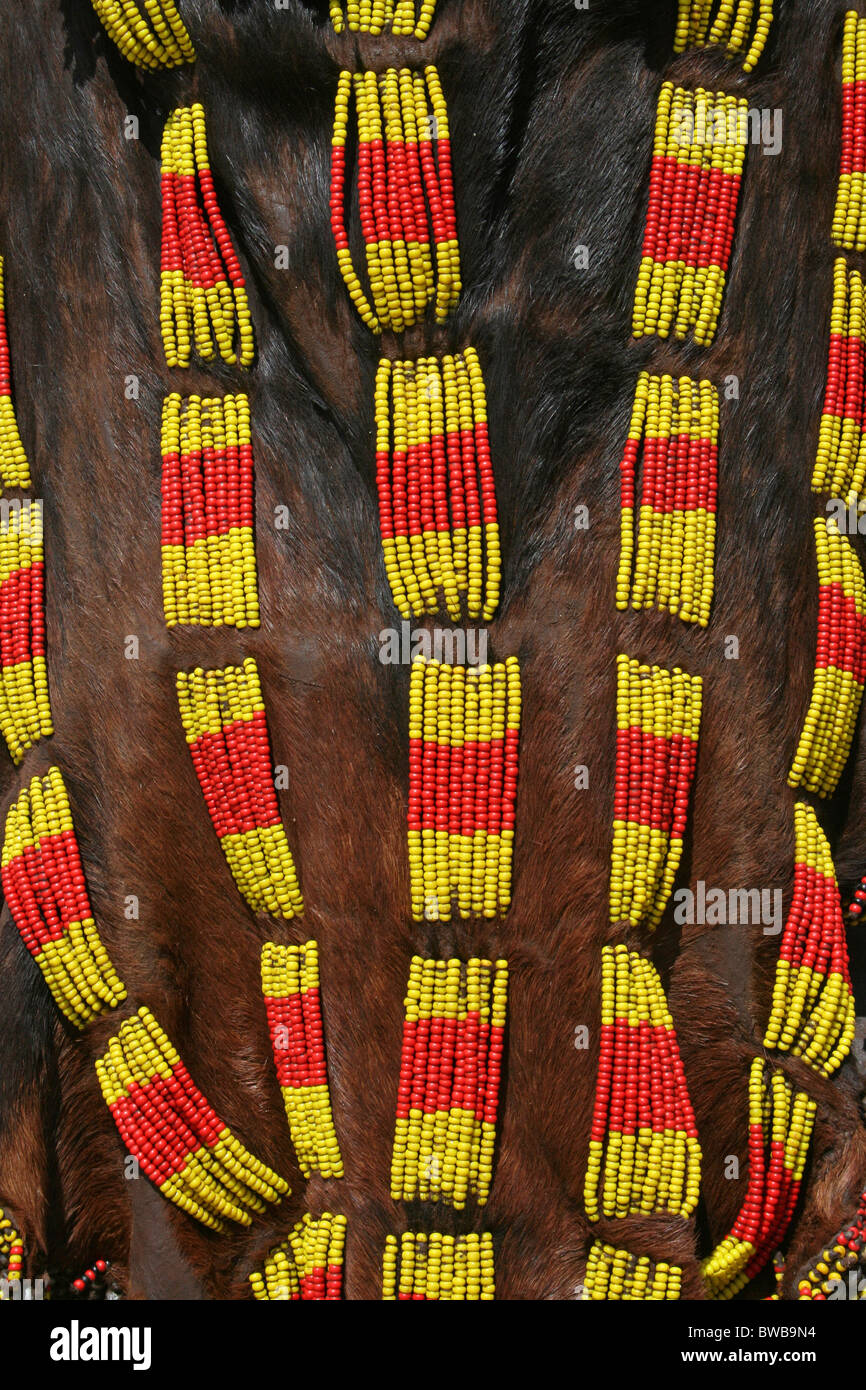 Hamer Stamm Haut mit Perlenstickerei, Omo-Tal, Äthiopien Stockfoto