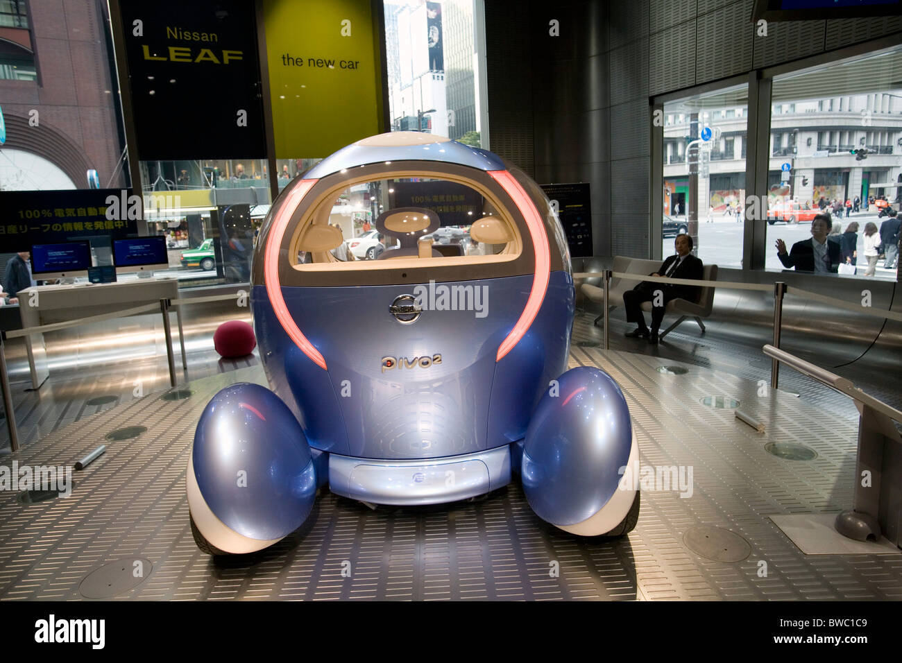 Pivo 2, eine elektrische Prototyp Herstellung von Null-Emission von Nissan in einem Showroom in Ginza, Tokio, Japan. Stockfoto