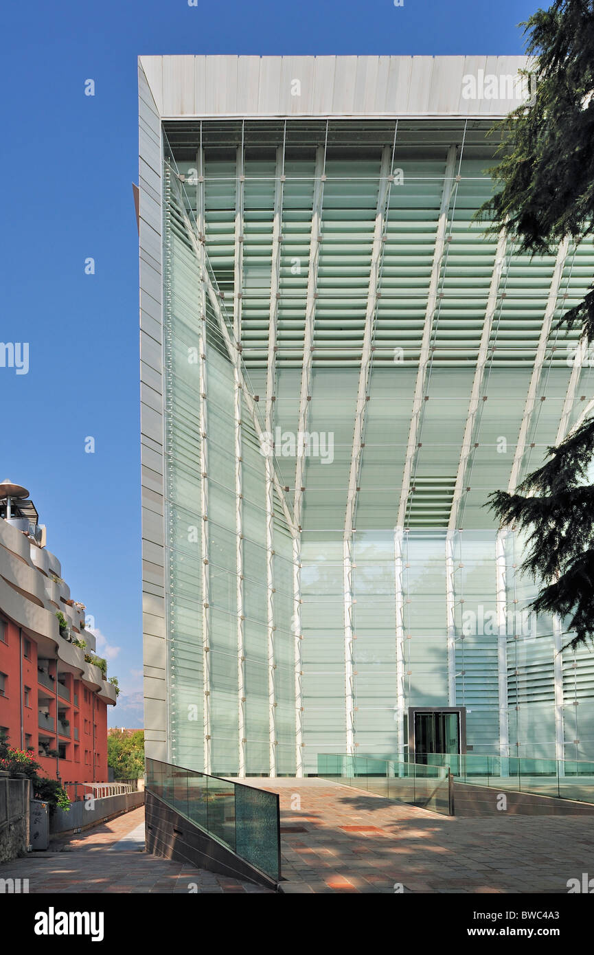Das Museum für moderne und zeitgenössische Kunst Museion in Bozen / Bozen, Dolomiten, Italien Stockfoto Das Museum für moderne und zeitgenössische Kunst Museion in Bozen / Bozen, Dolomiten, Italien Stockfoto