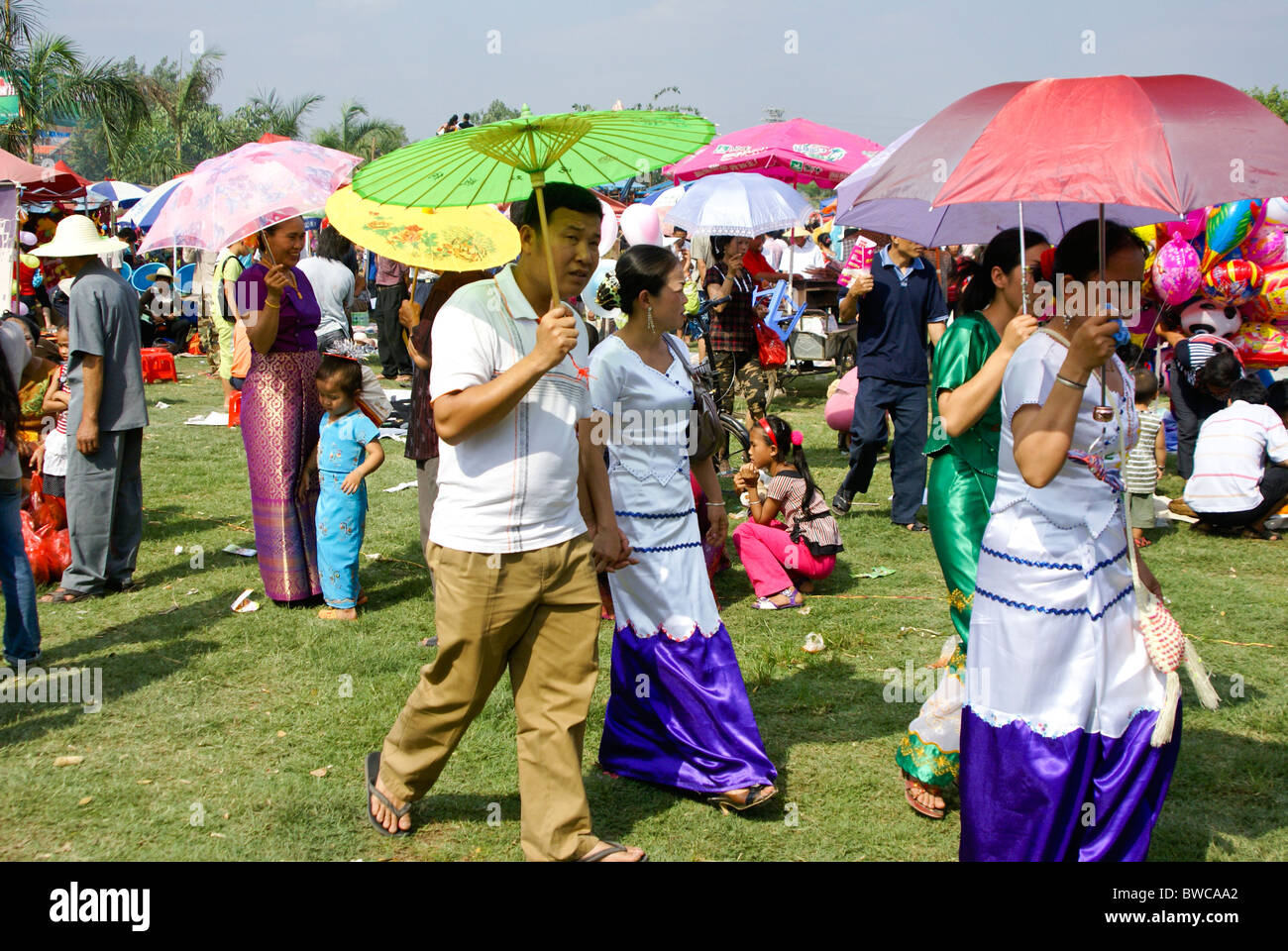 Dai Menschen beim Festival, Xishuangbanna, Yunnan, China Stockfoto