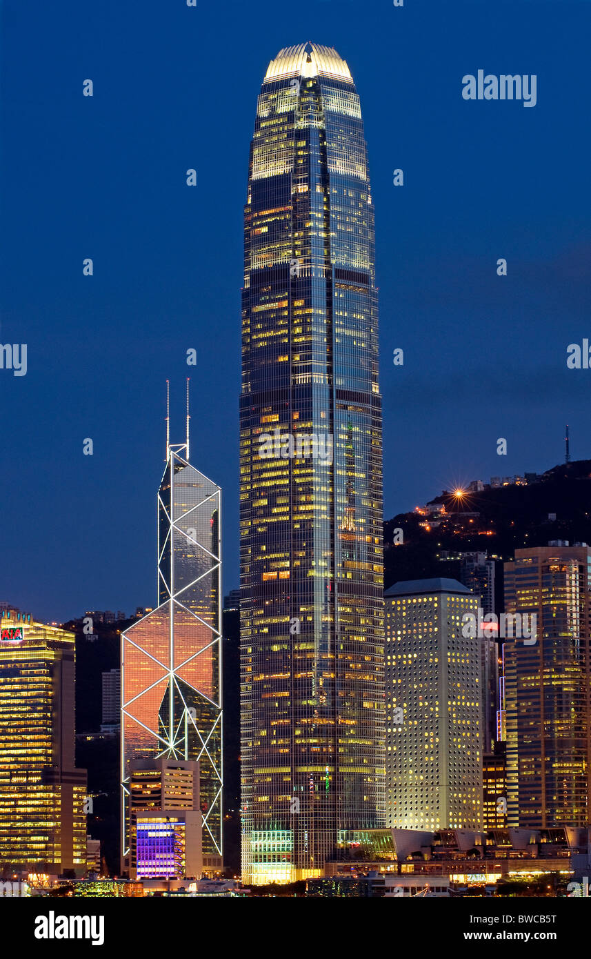 Zwei International Finance Tower IFC2 und die Bank of China, zentralen Bankenviertel, Hong Kong, China. Stockfoto