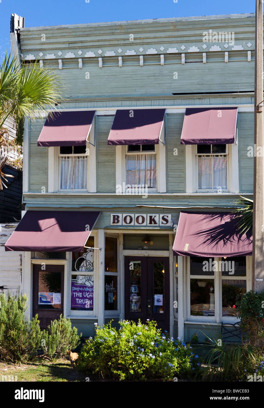 Buchhandlung auf der Commerce Street in der Innenstadt von Apalachicola, Golfküste, Florida, USA Stockfoto