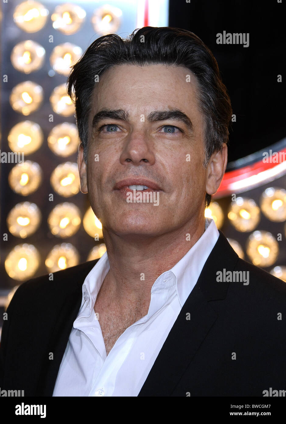 Peter gallagher burlesque premiere Fotos und Bildmaterial in hoher