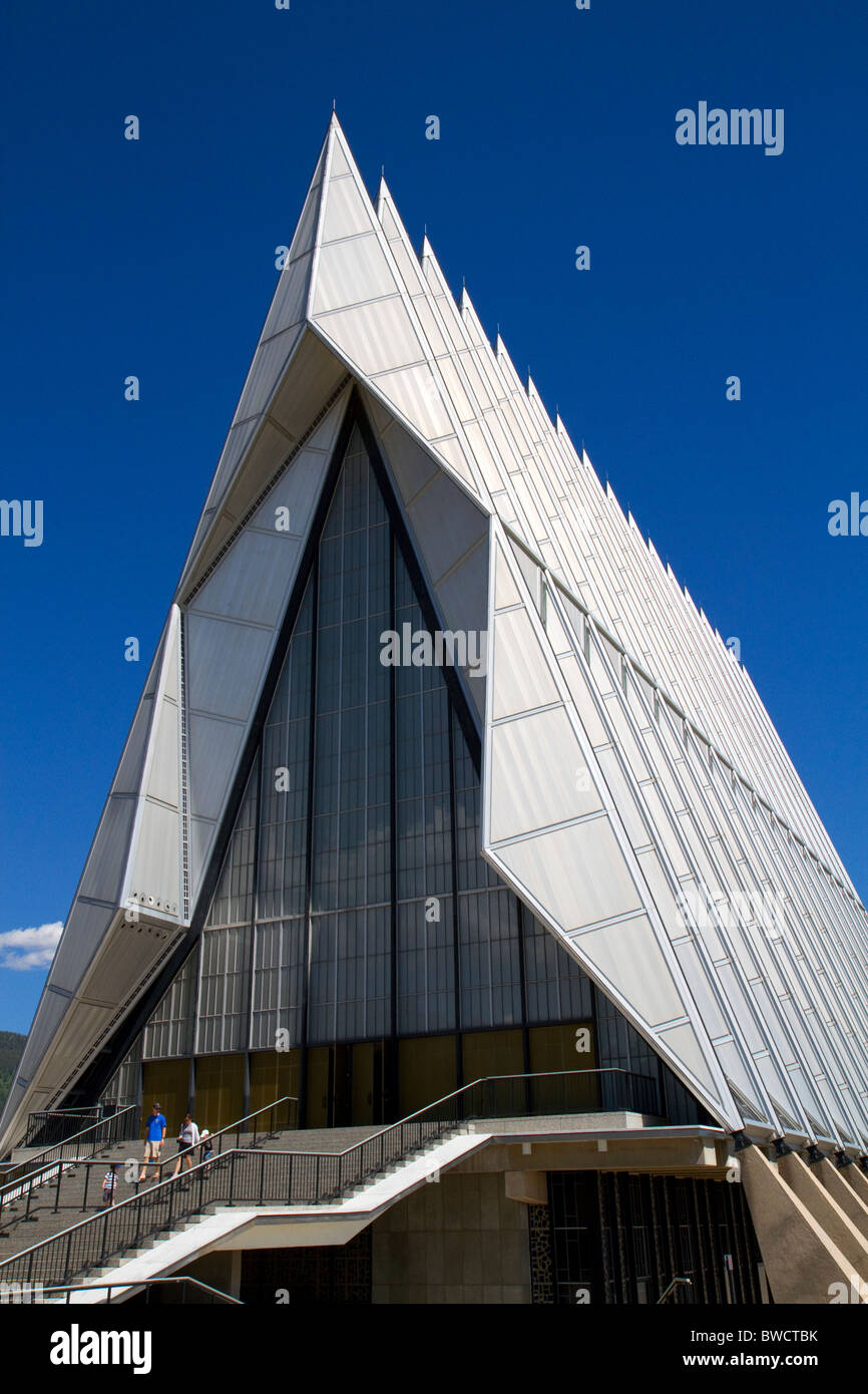 Die Kadetten Kapelle bei der Air Force Academy in Colorado Springs, Colorado, USA. Stockfoto