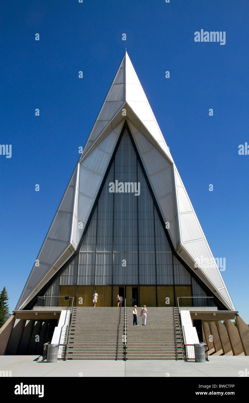 Die Kadetten Kapelle bei der Air Force Academy in Colorado Springs, Colorado, USA. Stockfoto