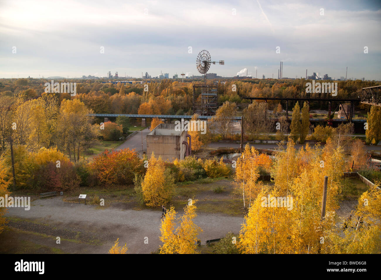 industrielle komplexe Landschaftspark Duisburg-Nord in Deutschland aufgegeben Stockfoto