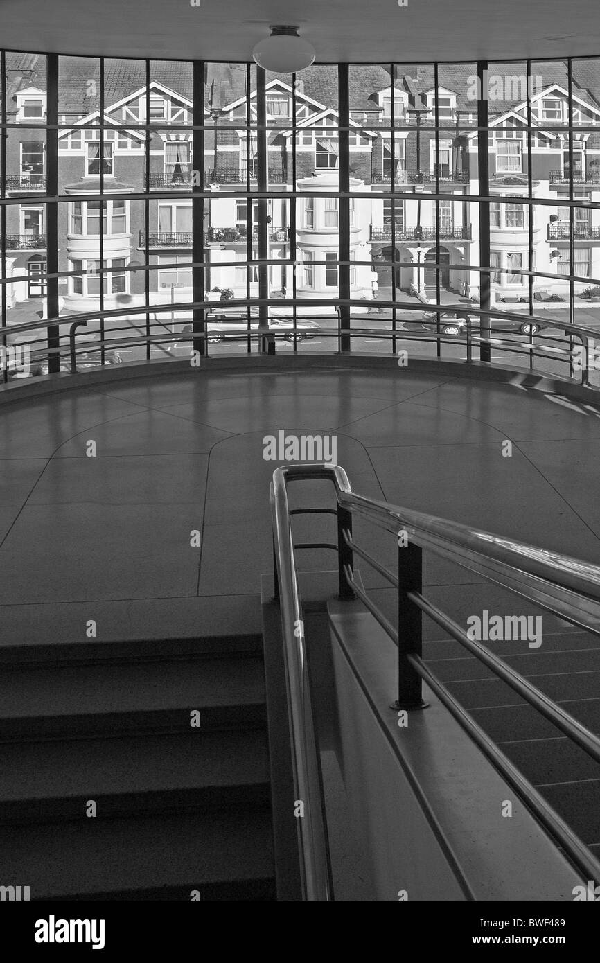 De La Warr Pavilion direkt am Meer in Bexhill Sussex Stockfoto