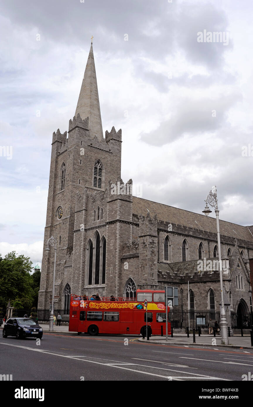 Bus-Stadtrundfahrt in St. Patrick Cathedral, Dublin City, Irland Stockfoto