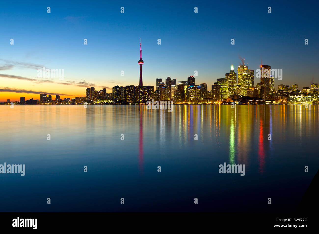 Toronto ON Kanada bei Sonnenuntergang Nov 2010 Stockfoto