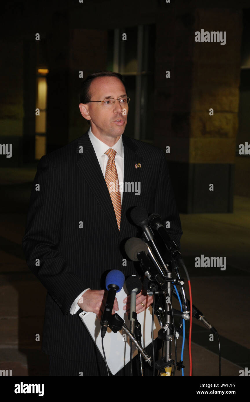 US-Staatsanwalt hält eine Pressekonferenz angekündigt die Verhaftung eines prominenten schwarzen Politikers in Maryland Stockfoto