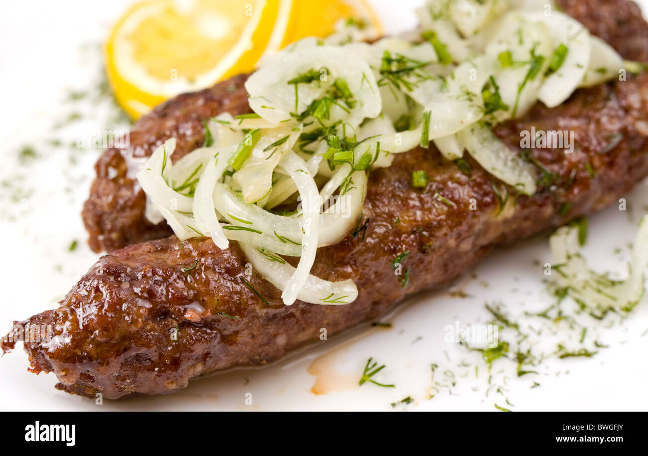 gehackte Hammelfleisch Koteletts gebraten am Spieß, Makro Stockfoto