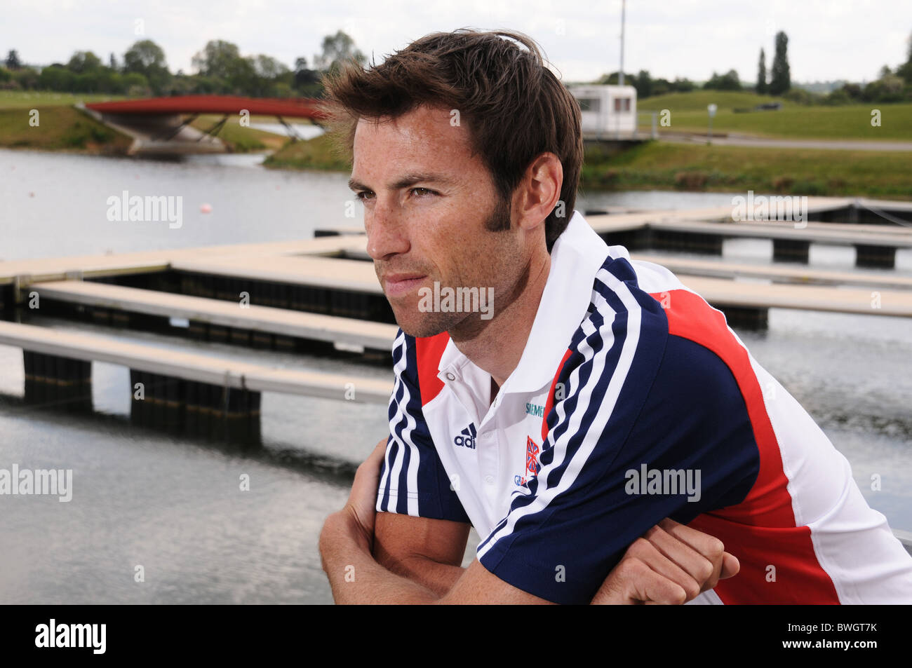 Mark Hunter MBE Olympiasiegerin am Dorney Lake die GB Rudern Veranstaltungsort 2012 Olympics an der Startlinie Stockfoto