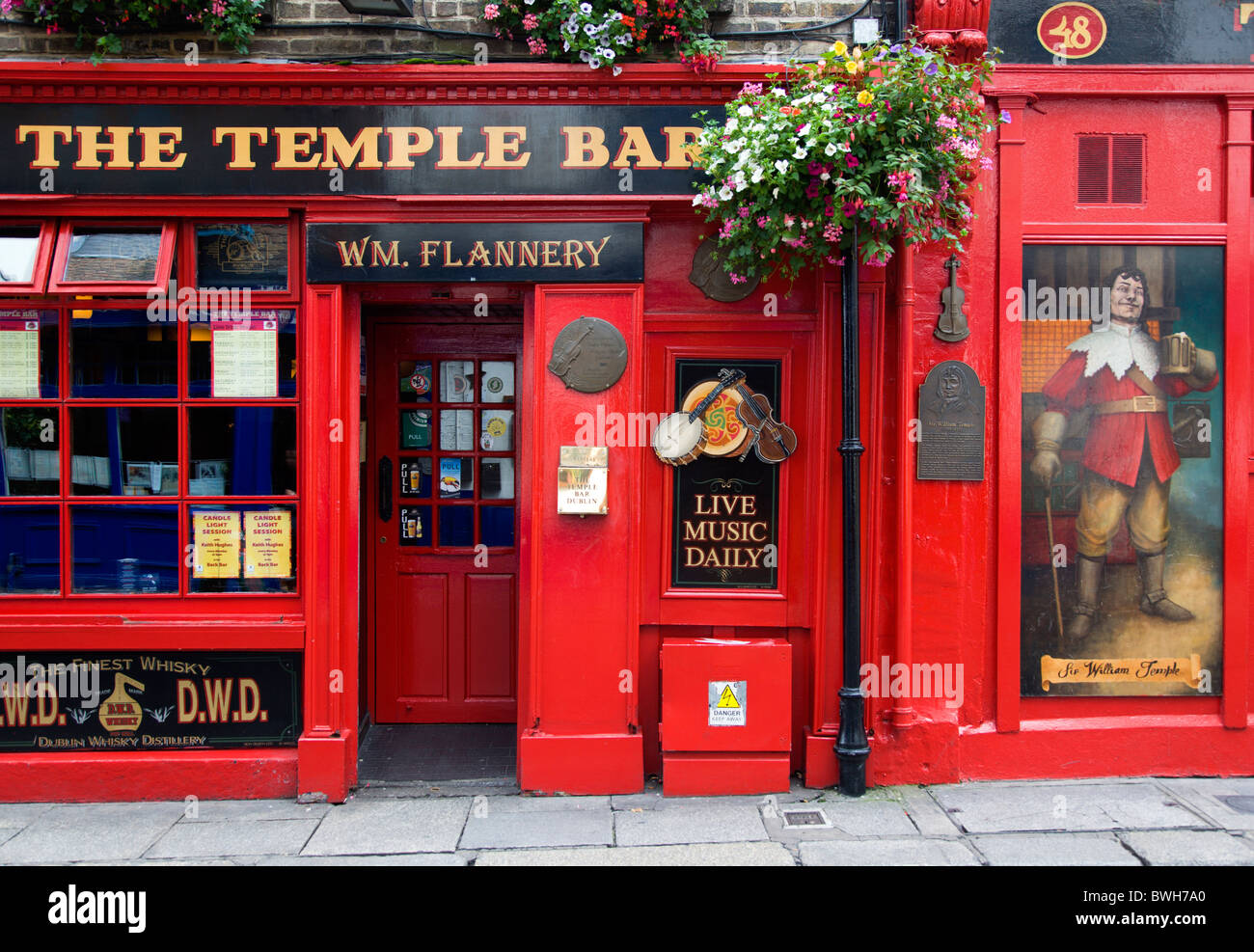 Irland, County Dublin, Dublin Stadt, Temple Bar traditionelle irische Gastwirtschaft. Stockfoto