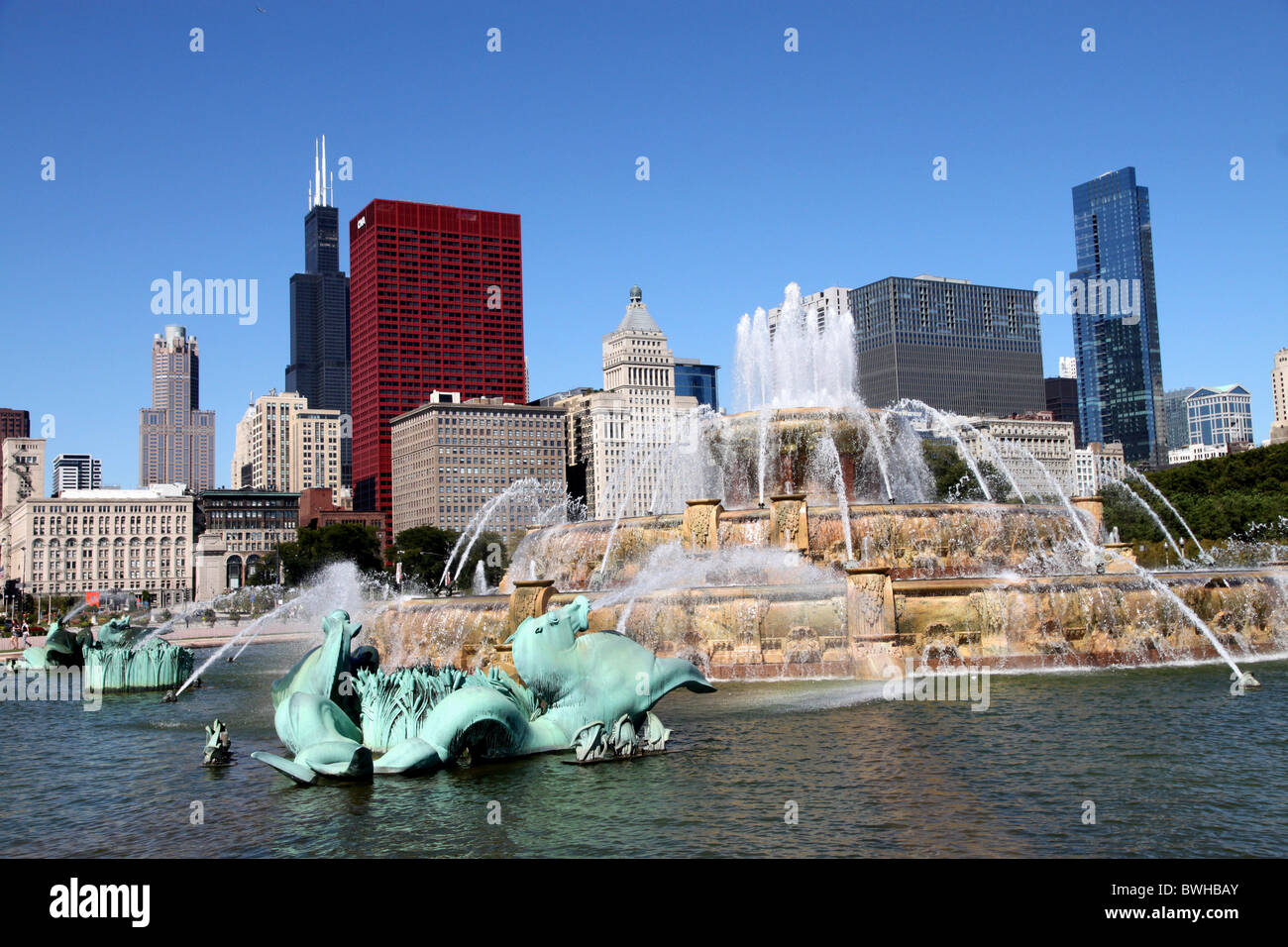 Skyline von Chicago und Buckingham Fountain Stockfoto